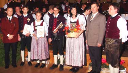 C�cilienkonzert 2004: Ausgezeichnete
            Jungmusikanten