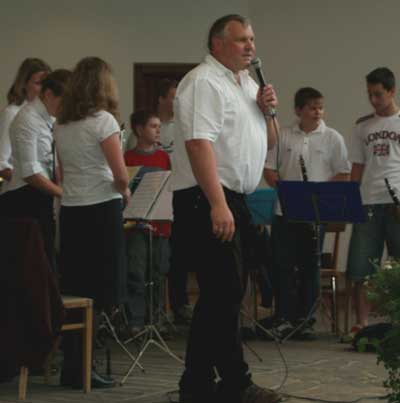  2004